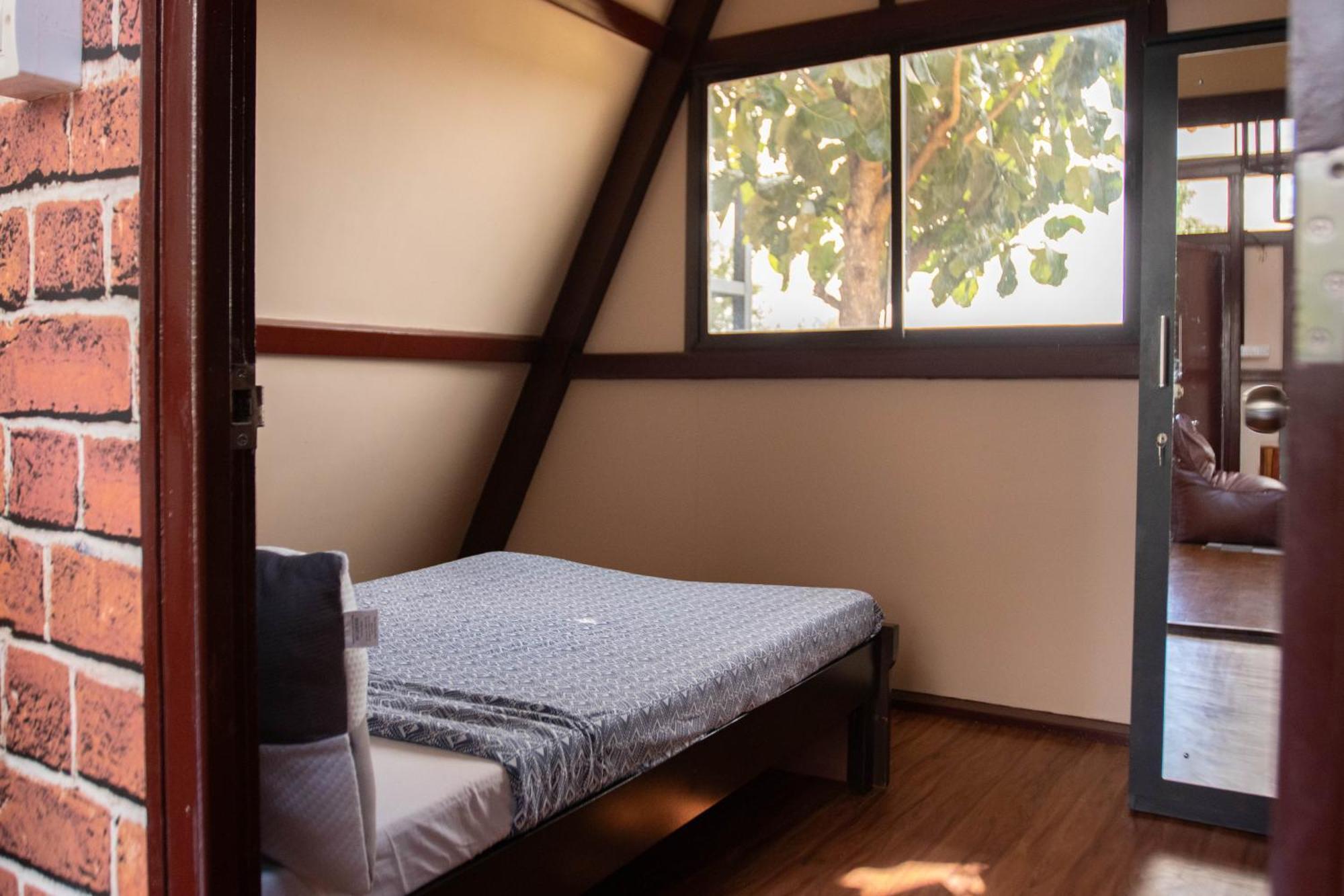 16 Bedouin Hotel Hosur Bagian luar foto